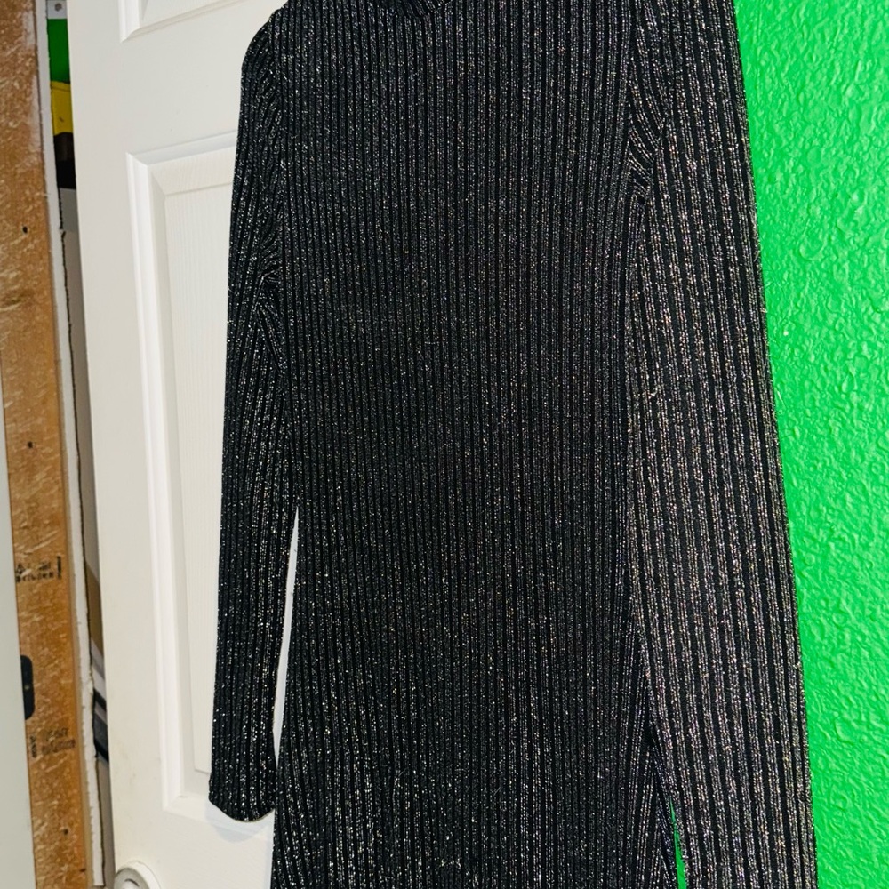 Black Ribbed Long Sleeve Top
